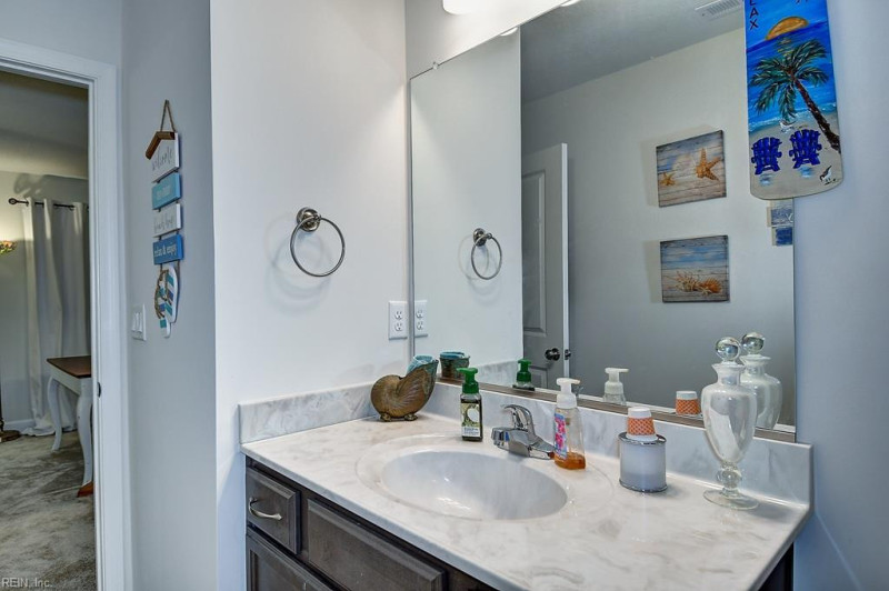 Photo 33 of 39 residential for sale in Suffolk virginia