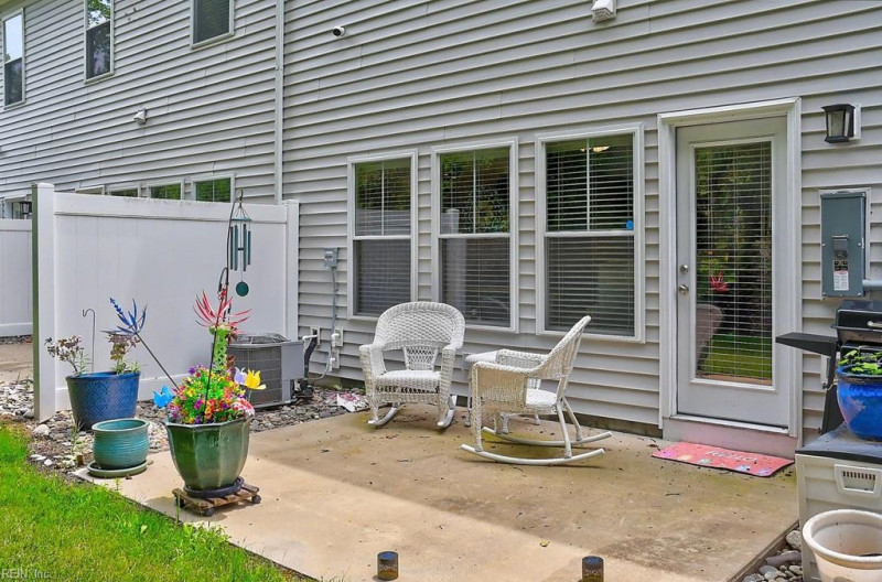 Photo 35 of 39 residential for sale in Suffolk virginia