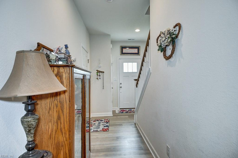 Photo 5 of 39 residential for sale in Suffolk virginia