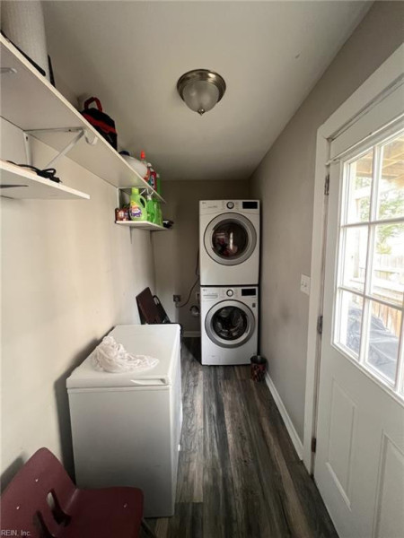 Photo 24 of 29 residential for sale in Portsmouth virginia