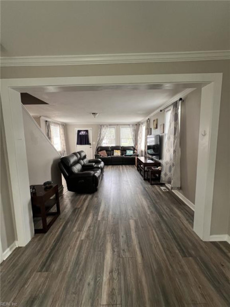 Photo 7 of 29 residential for sale in Portsmouth virginia