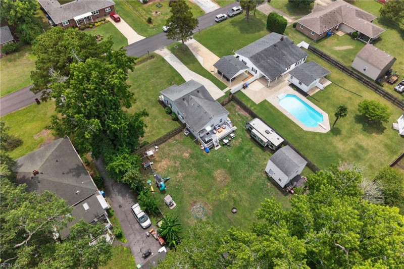 Photo 11 of 50 residential for sale in Chesapeake virginia