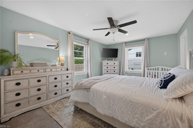 Photo 19 of 50 residential for sale in Chesapeake virginia
