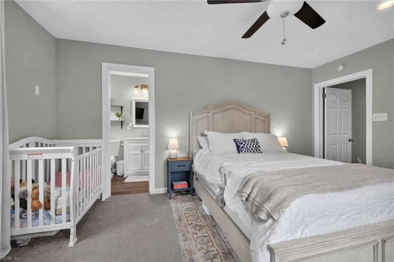 Photo 21 of 50 residential for sale in Chesapeake virginia