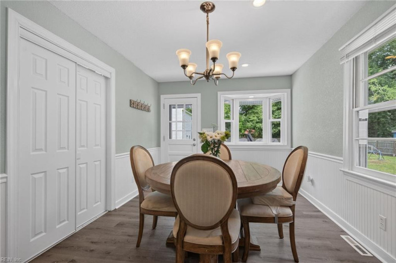 Photo 29 of 50 residential for sale in Chesapeake virginia