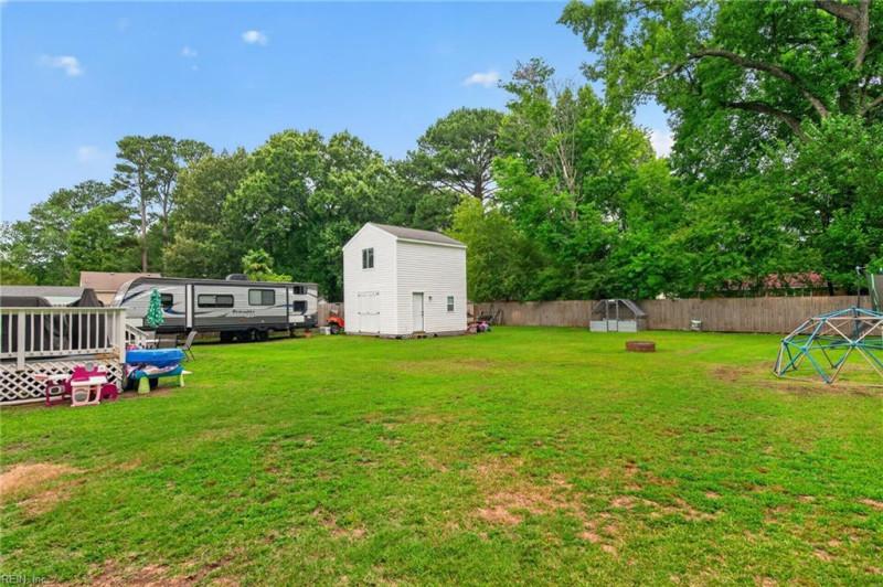 Photo 37 of 50 residential for sale in Chesapeake virginia