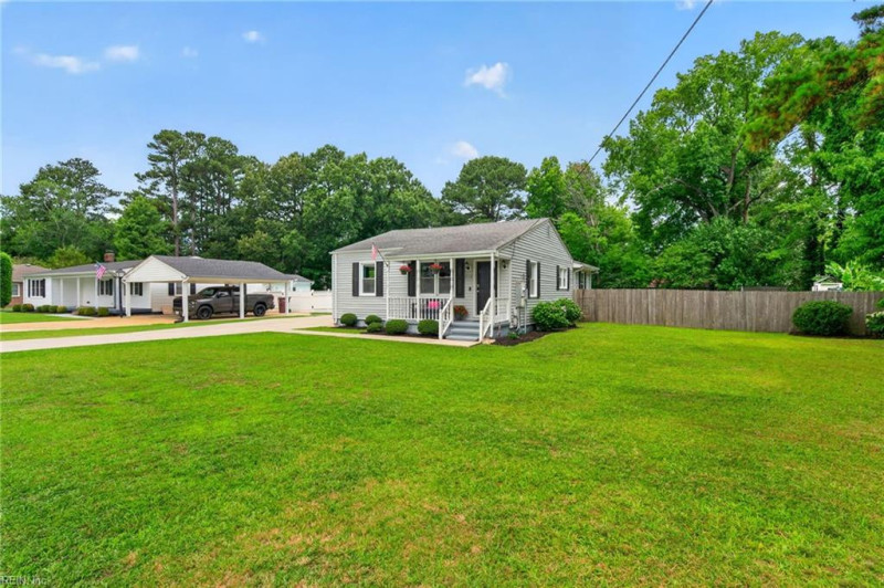 Photo 4 of 50 residential for sale in Chesapeake virginia