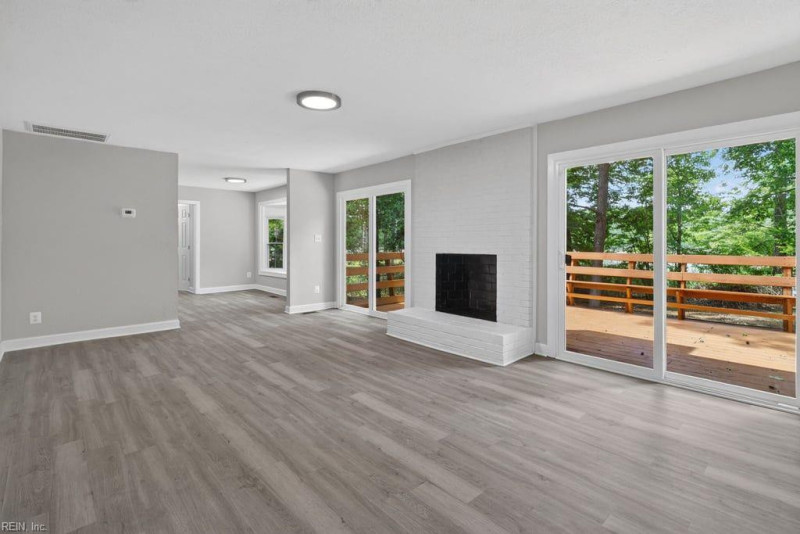 Photo 10 of 44 residential for sale in Newport News virginia