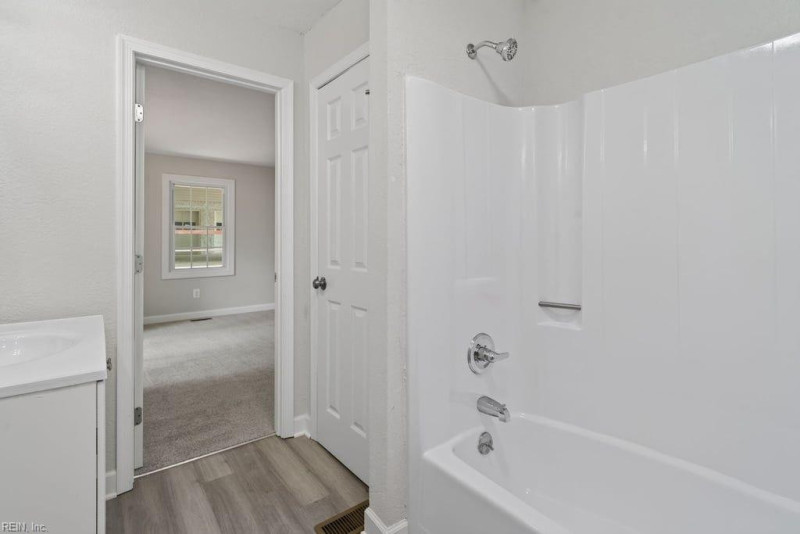 Photo 21 of 44 residential for sale in Newport News virginia