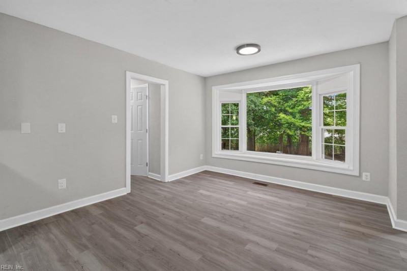 Photo 8 of 44 residential for sale in Newport News virginia