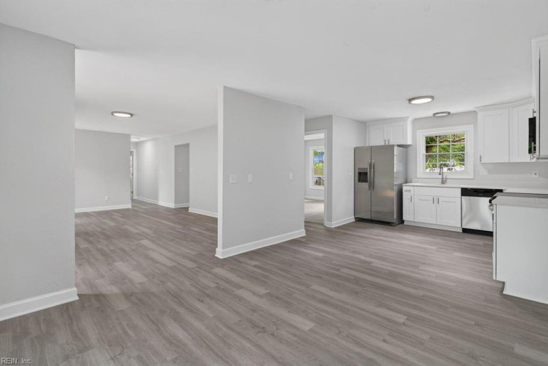 Photo 9 of 44 residential for sale in Newport News virginia
