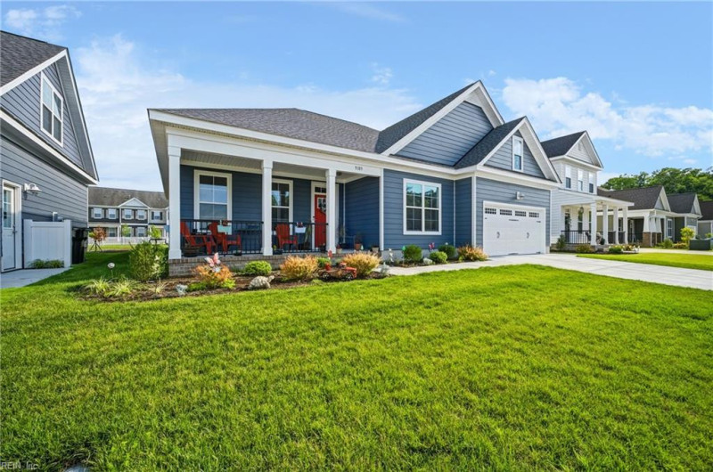 Photo 2 of 43 residential for sale in Chesapeake virginia