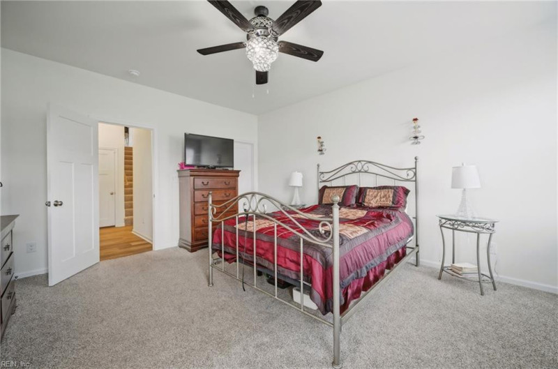 Photo 26 of 43 residential for sale in Chesapeake virginia