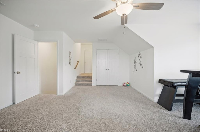 Photo 31 of 43 residential for sale in Chesapeake virginia