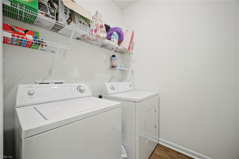 Photo 34 of 43 residential for sale in Chesapeake virginia