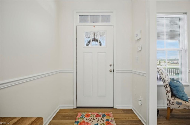 Photo 9 of 43 residential for sale in Chesapeake virginia