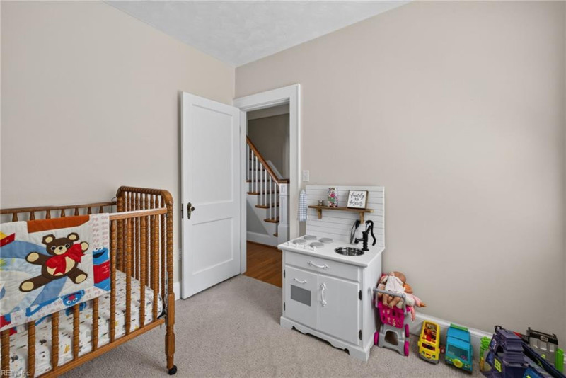 Photo 13 of 28 residential for sale in Portsmouth virginia