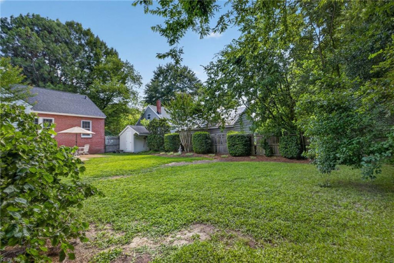 Photo 25 of 28 residential for sale in Portsmouth virginia