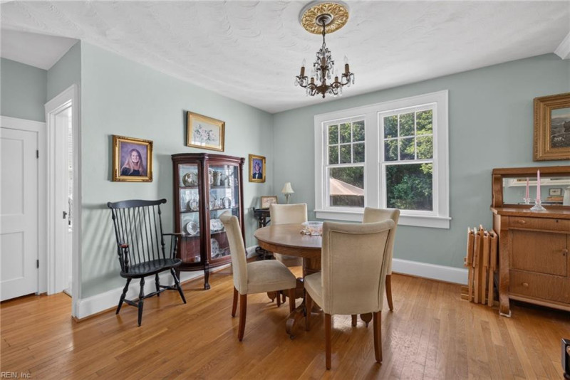Photo 7 of 28 residential for sale in Portsmouth virginia