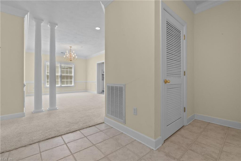 Photo 11 of 48 residential for sale in Virginia Beach virginia