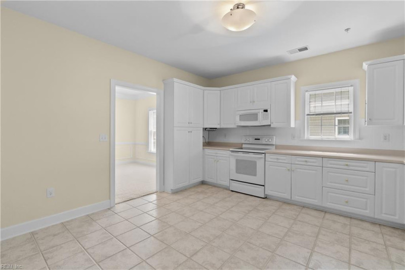 Photo 21 of 48 residential for sale in Virginia Beach virginia