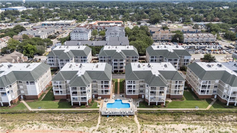 Photo 8 of 48 residential for sale in Virginia Beach virginia