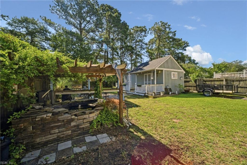 Photo 21 of 26 residential for sale in Norfolk virginia