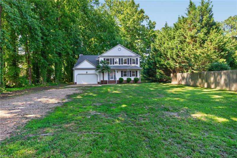 Photo 3 of 42 residential for sale in Newport News virginia