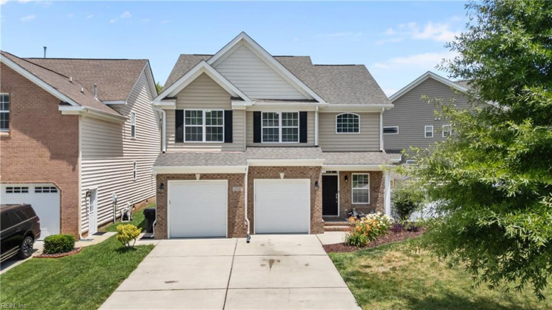Photo 2 of 44 residential for sale in Virginia Beach virginia