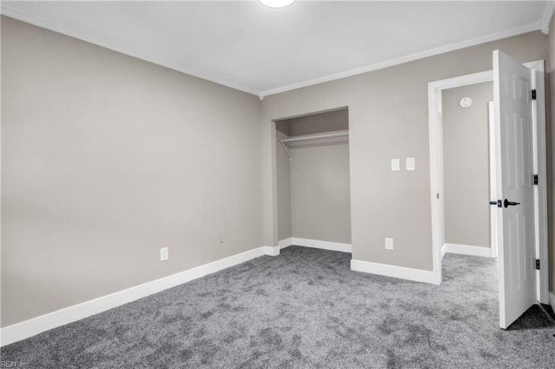 Photo 13 of 19 residential for sale in Chesapeake virginia