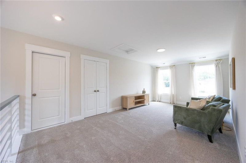 Photo 24 of 33 residential for sale in Chesapeake virginia