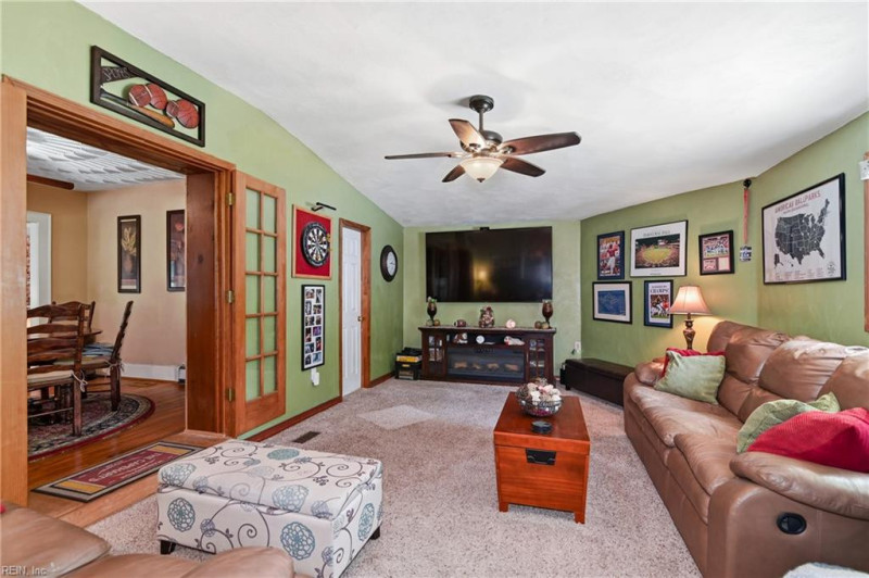 Photo 13 of 47 residential for sale in Norfolk virginia