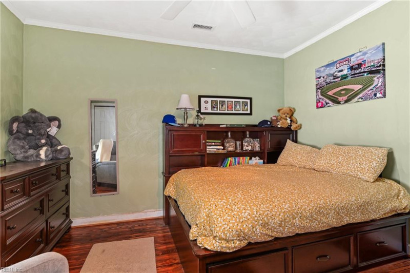 Photo 16 of 47 residential for sale in Norfolk virginia
