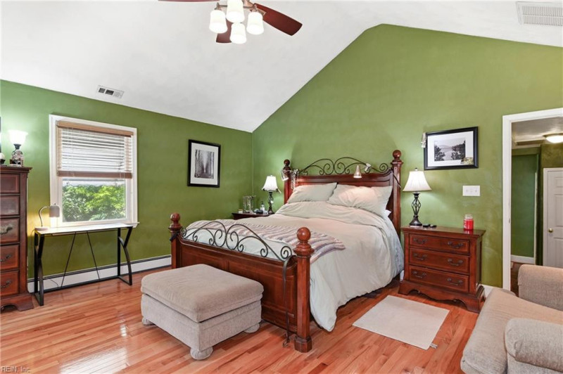 Photo 19 of 47 residential for sale in Norfolk virginia