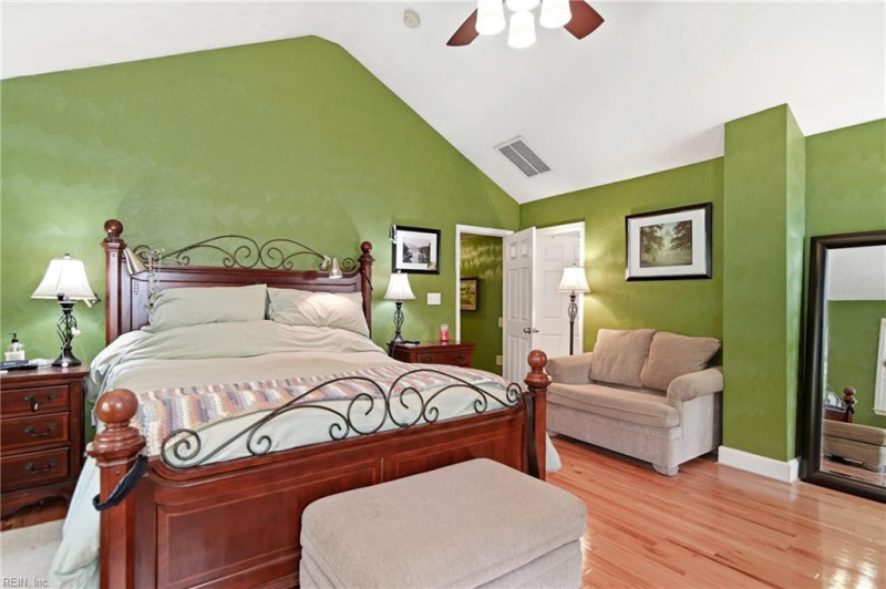 Photo 20 of 47 residential for sale in Norfolk virginia
