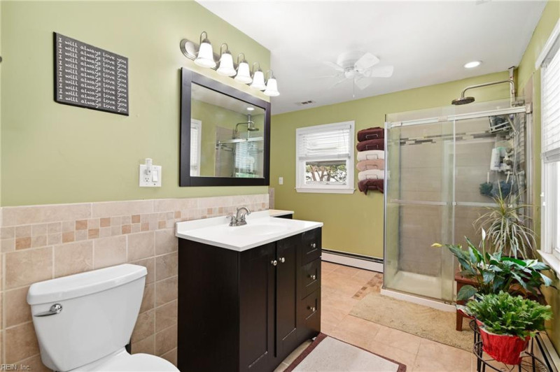 Photo 21 of 47 residential for sale in Norfolk virginia