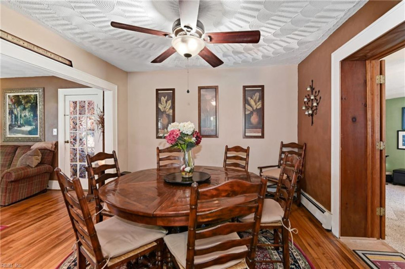 Photo 31 of 47 residential for sale in Norfolk virginia