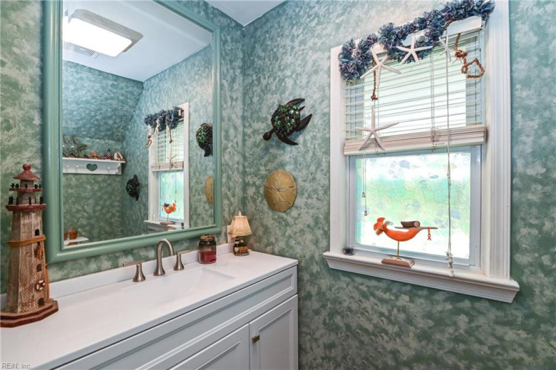 Photo 37 of 47 residential for sale in Norfolk virginia