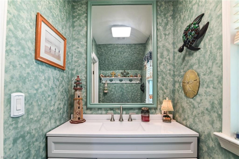 Photo 38 of 47 residential for sale in Norfolk virginia