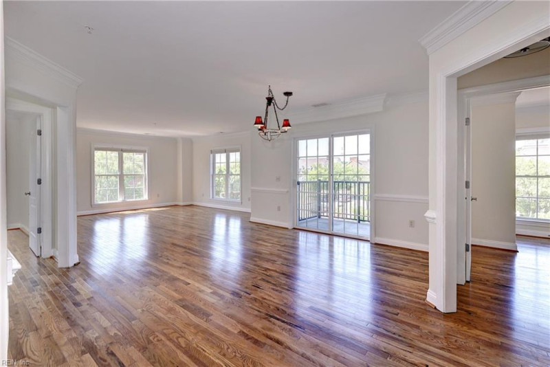 Photo 3 of 46 residential for sale in James City County virginia