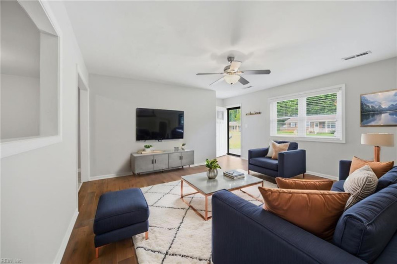 Photo 28 of 41 residential for sale in Chesapeake virginia