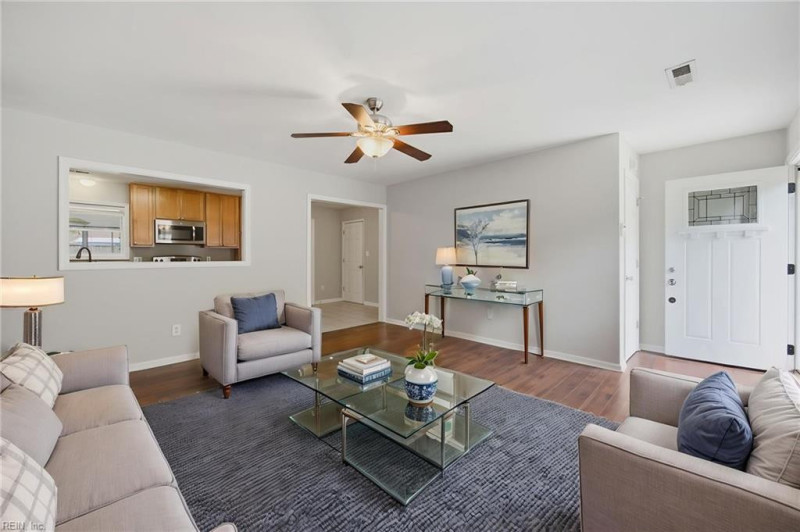 Photo 30 of 41 residential for sale in Chesapeake virginia