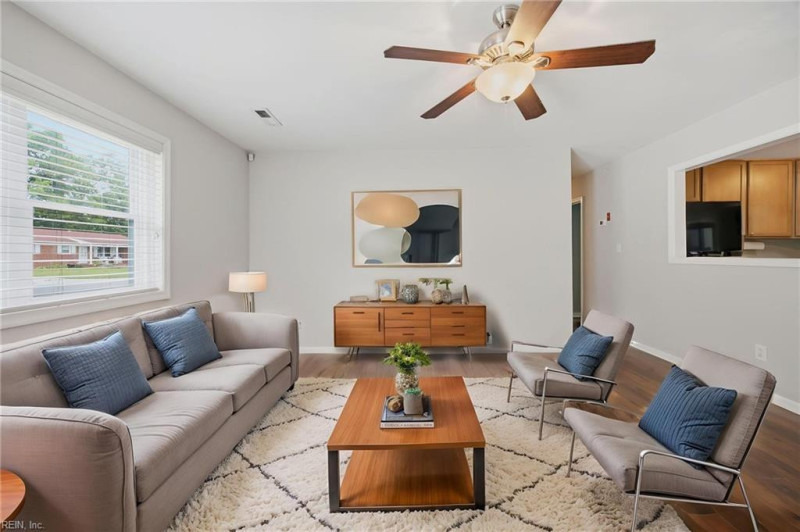 Photo 32 of 41 residential for sale in Chesapeake virginia