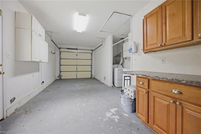 Photo 39 of 41 residential for sale in Chesapeake virginia