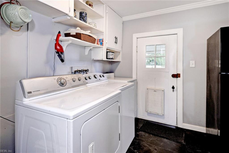 Photo 17 of 47 residential for sale in Newport News virginia