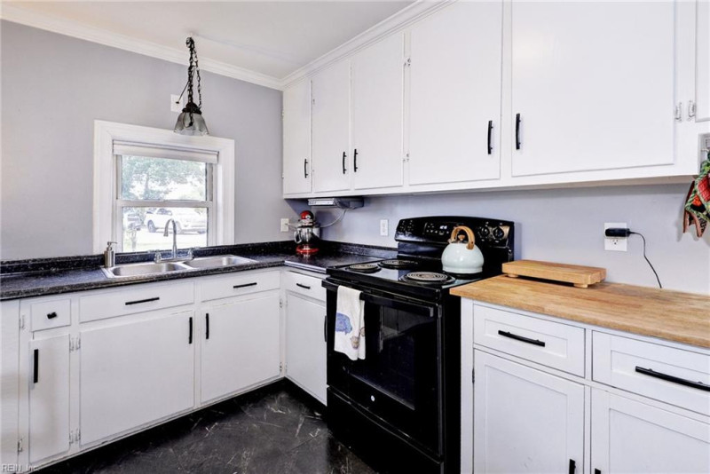 Photo 21 of 47 residential for sale in Newport News virginia