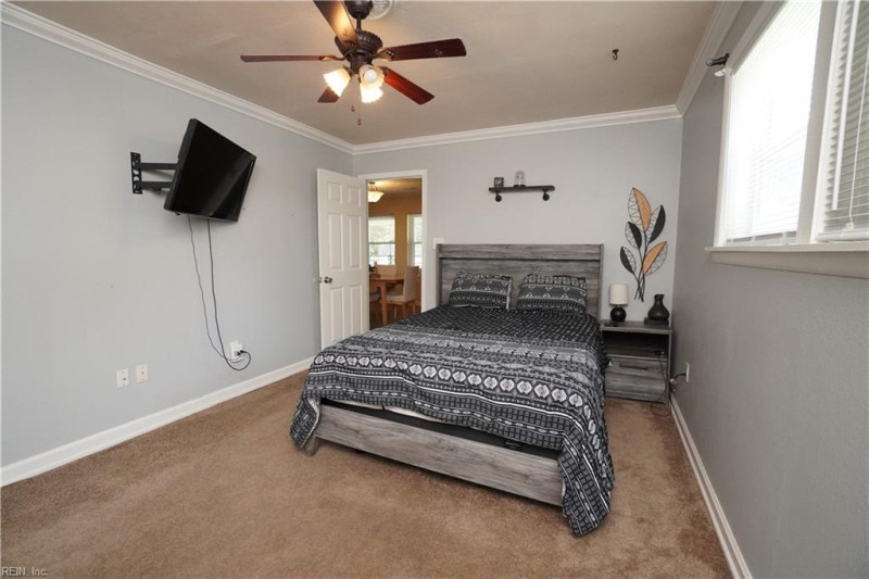 Photo 15 of 25 residential for sale in Norfolk virginia