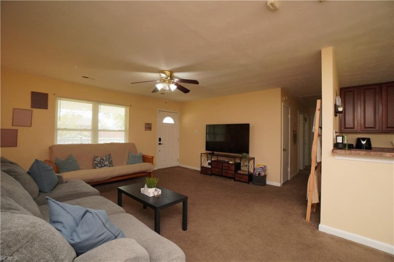 Photo 6 of 25 residential for sale in Norfolk virginia