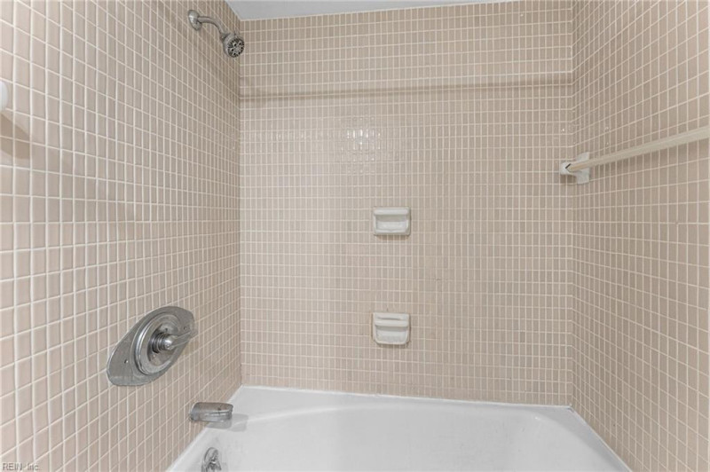 Photo 12 of 36 residential for sale in Norfolk virginia