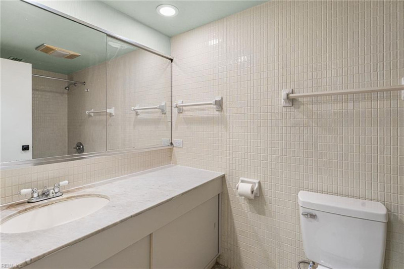 Photo 23 of 36 residential for sale in Norfolk virginia